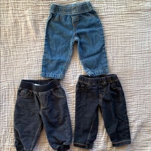 ⭐️CARTER’S set of 3 baby jeans!